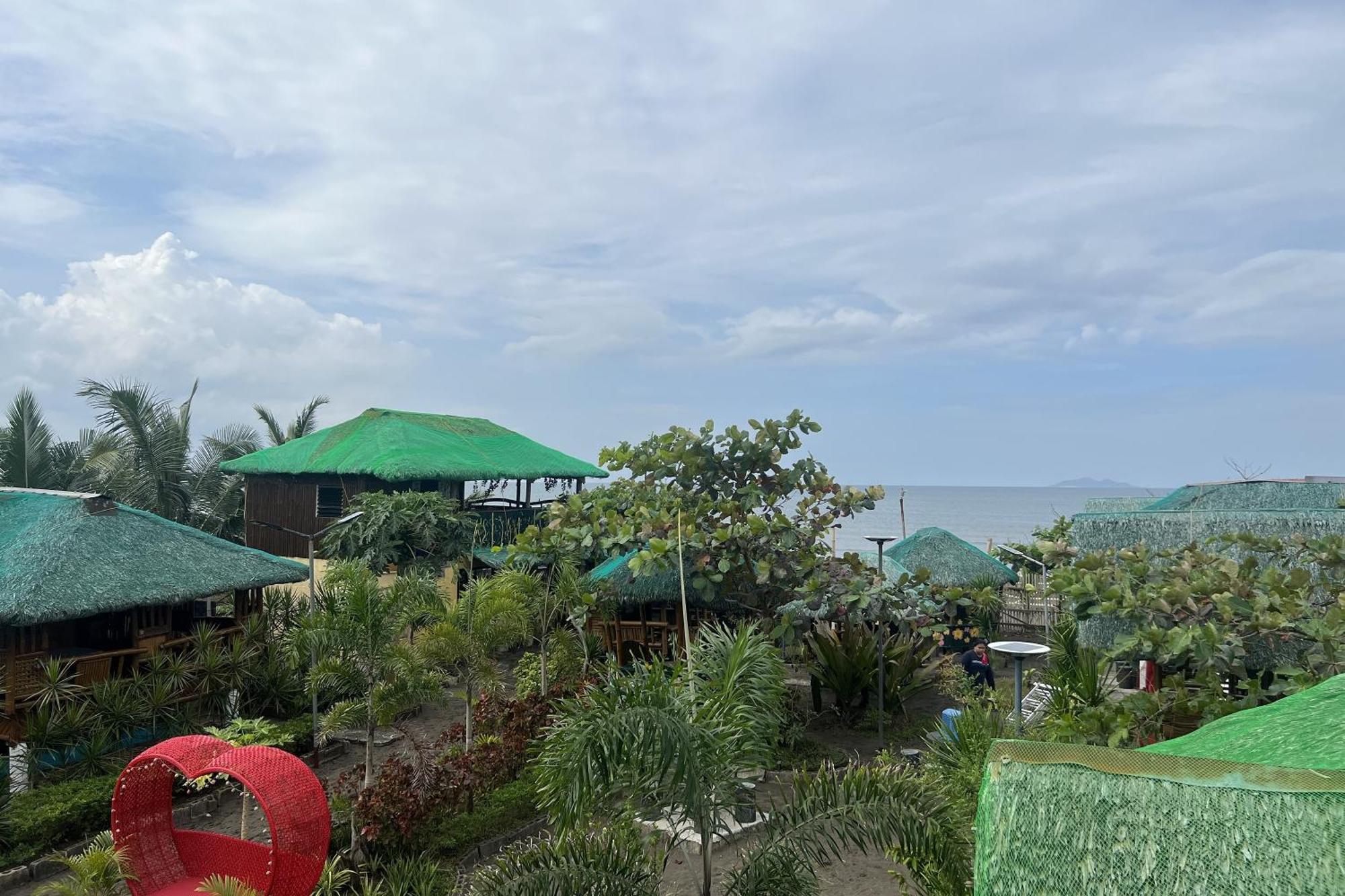 Lover'S Point Beach Front Resort Лиан Экстерьер фото